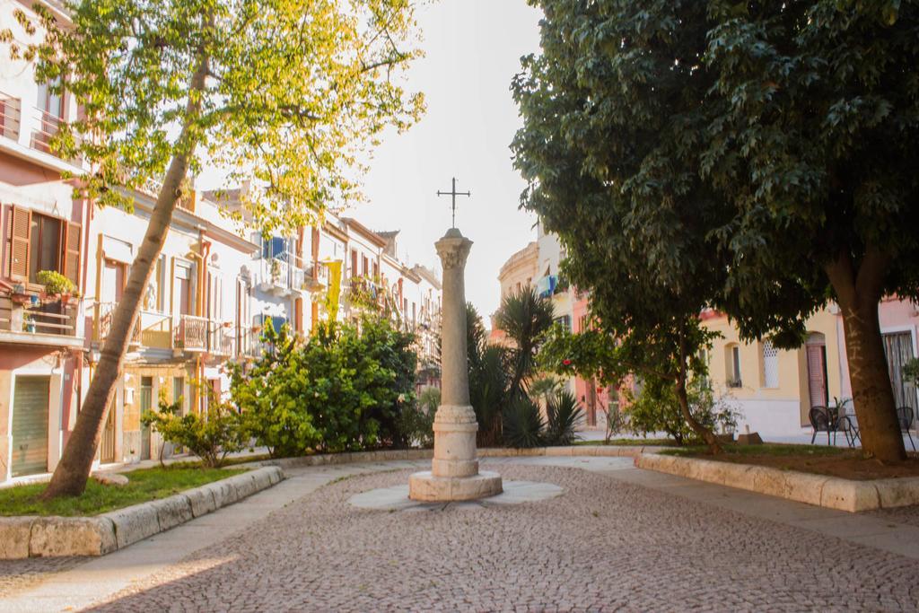 Appartamento Lilla Dei Buoni E Cattivi Cagliari Cameră foto